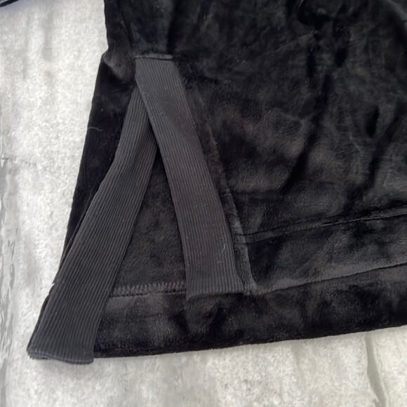 Black Velour Plush Hooded Pullover Top Woman Size Medium NWT - Picture 7 of 10